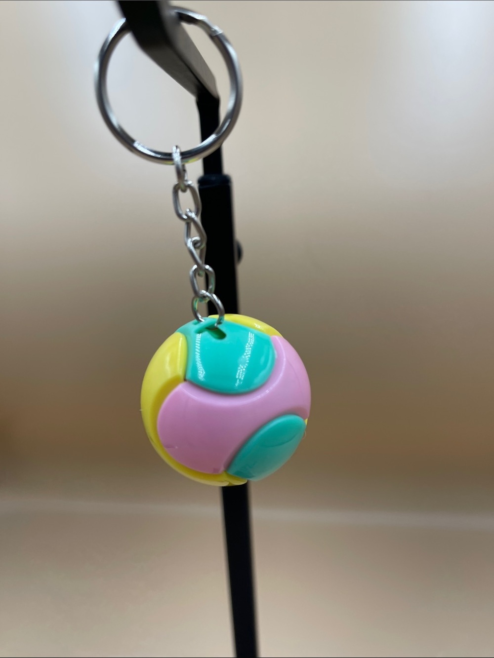 Magic Puzzle Key Ring Colorful Pastel Puzzle Ball Keychain